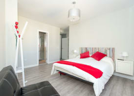 The Zentral Suites & Apartments 4