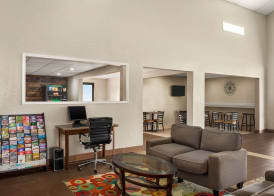 Super 8 by Wyndham Gainesville TX 4