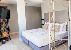 Royalty Suites Psyrri 4