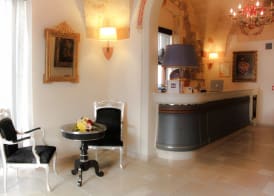Kelina Charme Hotel by Cantine Due Palme 3