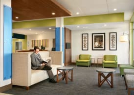 Holiday Inn Express & Suites SALISBURY by IHG 4