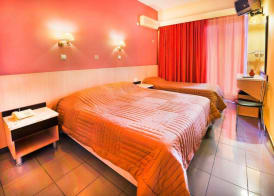 Paritsa Hotel 3