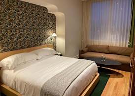 The Inn at Green Pastures 5
