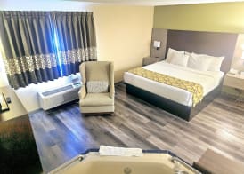 Baymont by Wyndham Rolla 4