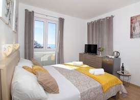 Room Beta with sea view 2