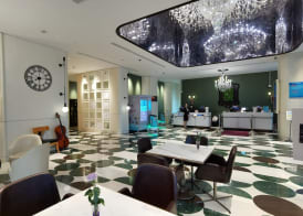 Mercure Shanghai Hongqiao Central 4