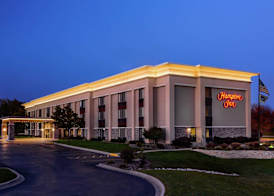 Hampton Inn Milwaukee-Airport 2