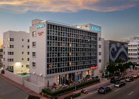 Hotel Continental Miami Beach, Tapestry Collection by Hilton 2