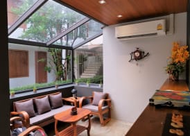 Vali Villa Bangkok 3