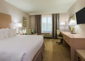 Holiday Inn Express FAIRHOPE-POINT CLEAR by IHG 3