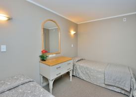 Shoreline Motel 2