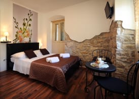 Rooms & Apartment Lasta 3