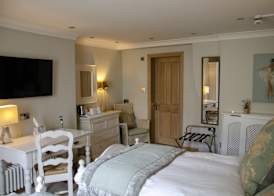 Castle View Guest House 3