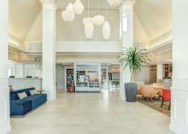 Hilton Garden Inn Lakewood 4