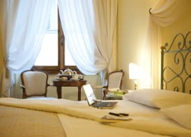 Hotel Palazzo dal Borgo 3