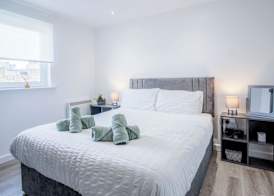 Beach View - 2 Bed Apartment - Llanelli 2