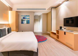 M World Hotel 4