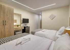 The Gate Hotel Front Pyramids & Sphinx View 4