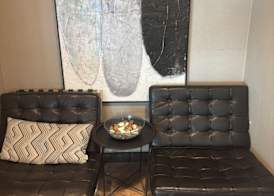 Super 8 by Wyndham Macleod Trail Calgary 4