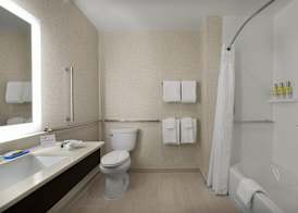 Holiday Inn Express & Suites FAYETTEVILLE SOUTH by IHG 4