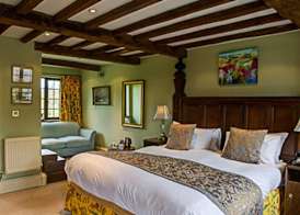 The Moonraker Hotel 5