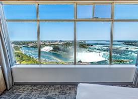 Tower Hotel at Fallsview 4