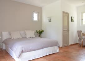 La Bastide De L'aube Chambre d hôtes 2
