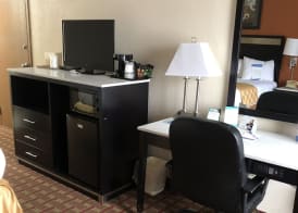 Baymont by Wyndham Cincinnati Sharonville 4