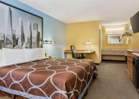 Super 8 by Wyndham Findlay 5