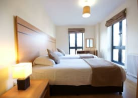 Lodge Drive Serviced Apartments 3