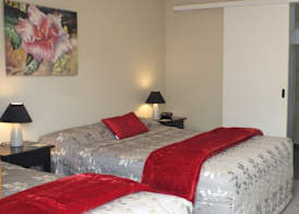 Canterbury Court Motel 3
