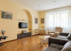 Family Elegant Apartment by Wonderful Italy 3