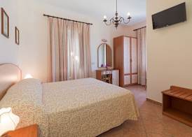 Hotel Monti 5