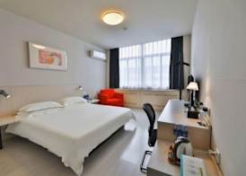 Jinjiang Inn (Beijing Wangfujing) 5