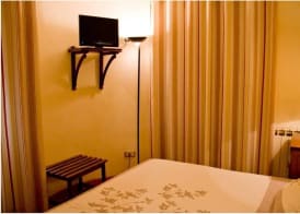 Hostal Las Coronas 3