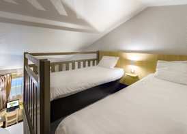 B&B HOTEL Cherbourg 5
