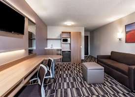 Microtel Inn & Suites by Wyndham Beaver Falls 5