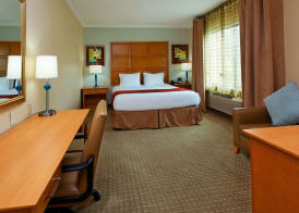 Holiday Inn Express & Suites SANTA CLARA - SILICON VALLEY by IHG 5