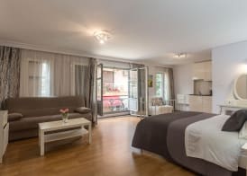 UrbanStay 2