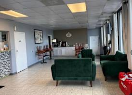 Super 8 by Wyndham Manassas 5