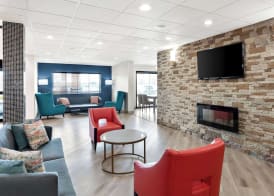 Comfort Suites Columbus 2