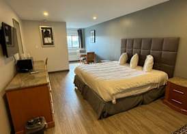 Days Inn by Wyndham Moosic 5