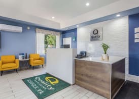 Quality Inn & Suites Suffolk West 5