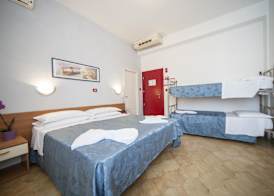 T Hotel- Adults Only, Pet Free Hotel 5