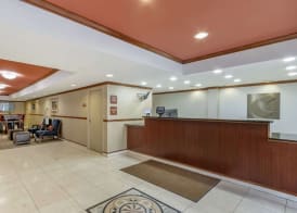Comfort Inn & Suites Charleston Airport Convention Center 2