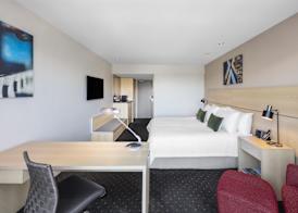 Crowne Plaza Queenstown by IHG 3