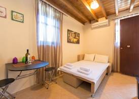 Aglaea Apartment in Rhodes Old Town 2