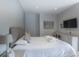 The Conningbrook Hotel 2