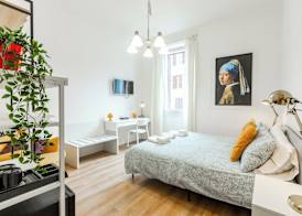 Rome Lux House guest rooms 4