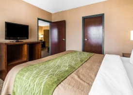 Quality Inn & Suites Towanda 5